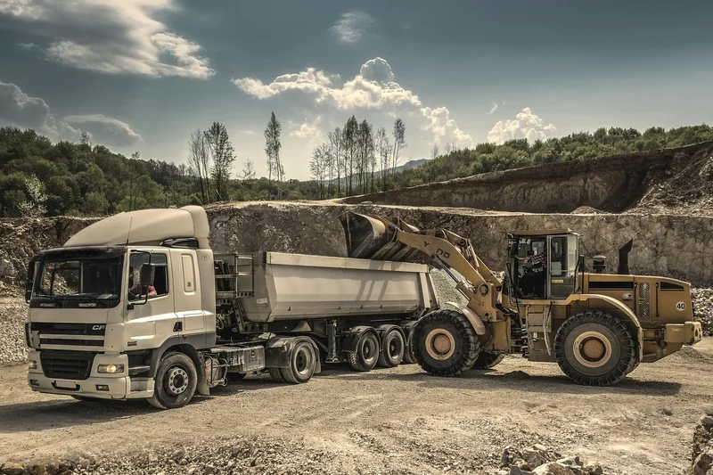 Quelles sont les dimensions d’un semi-remorque de 44 tonnes ?