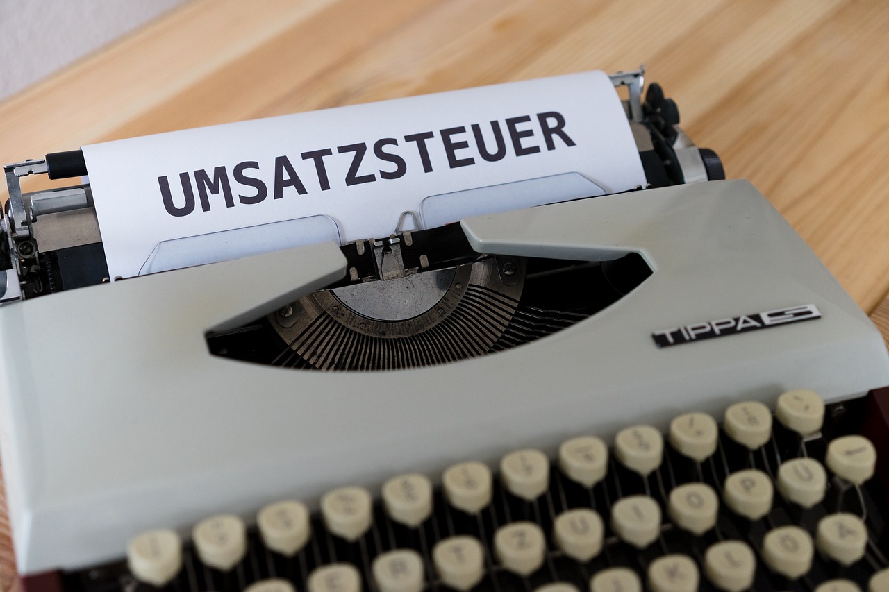 découvrez des stratégies efficaces d'optimisation fiscale pour réduire vos impôts, maximiser vos revenus et assurer la conformité avec la législation en vigueur. conseils et solutions adaptés à votre situation.